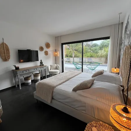 Juliana - Step-free With Pool Villa *