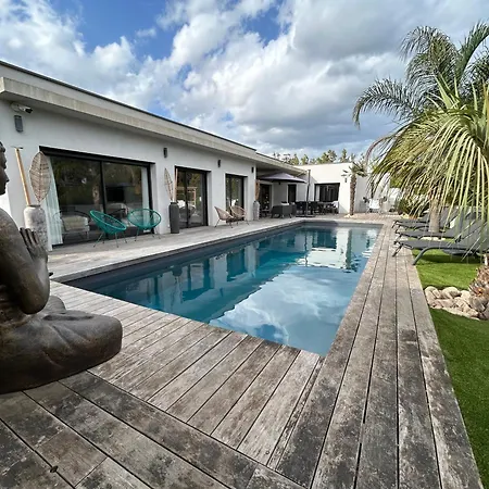 Villa Juliana - Step-free With Pool