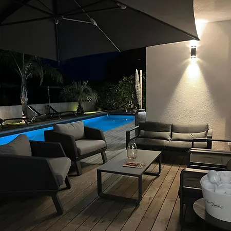 Juliana - Step-free With Pool Villa Lecci
